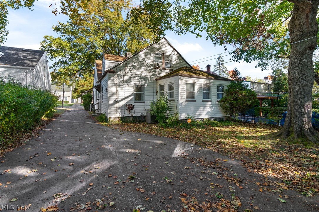 20508 Halifax Road Warrensville Heights OH 44122