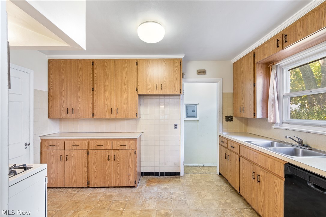 20508 Halifax Road Warrensville Heights OH 44122