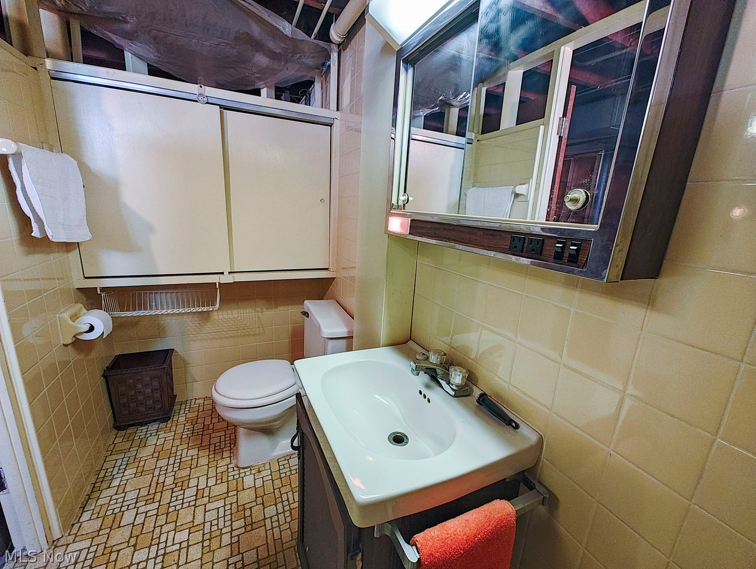 418 Jackson Street Campbell OH 44405