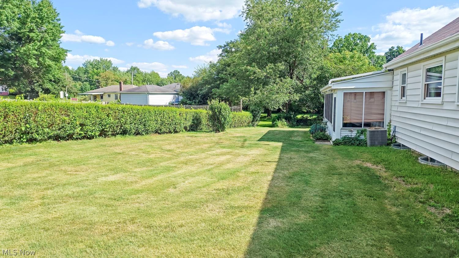 418 Jackson Street Campbell OH 44405