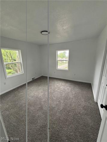 137 Gilbert Niles OH 44446