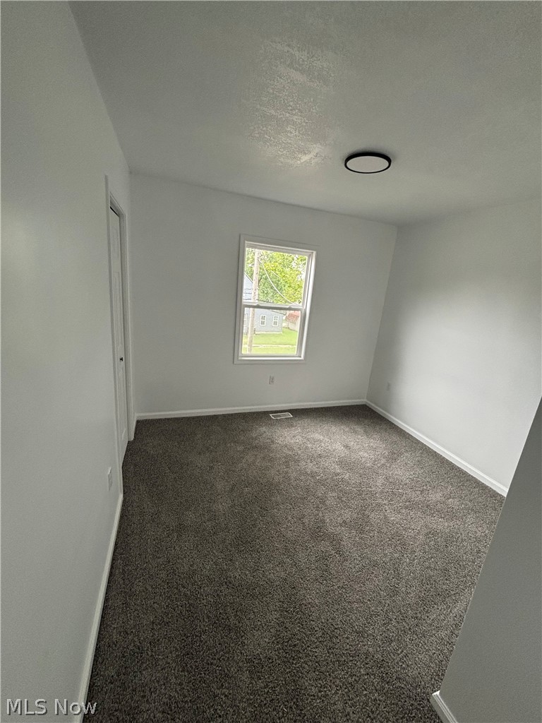 137 Gilbert Niles OH 44446