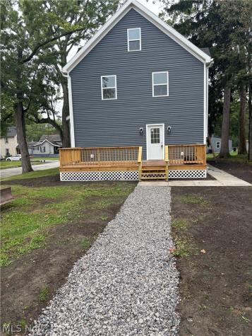137 Gilbert Niles OH 44446