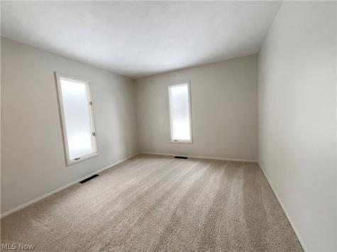 5896 Mills Creek Lane North Ridgeville OH 44039