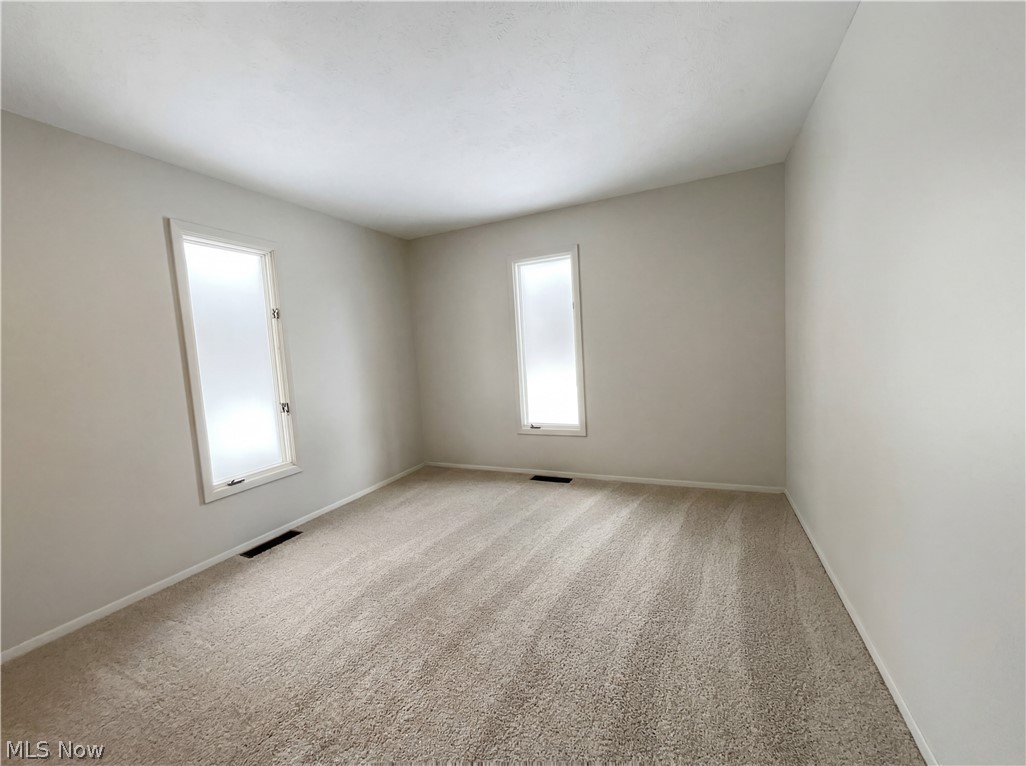 5896 Mills Creek Lane North Ridgeville OH 44039