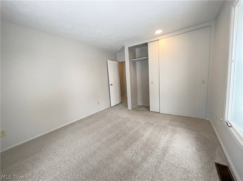 5896 Mills Creek Lane North Ridgeville OH 44039