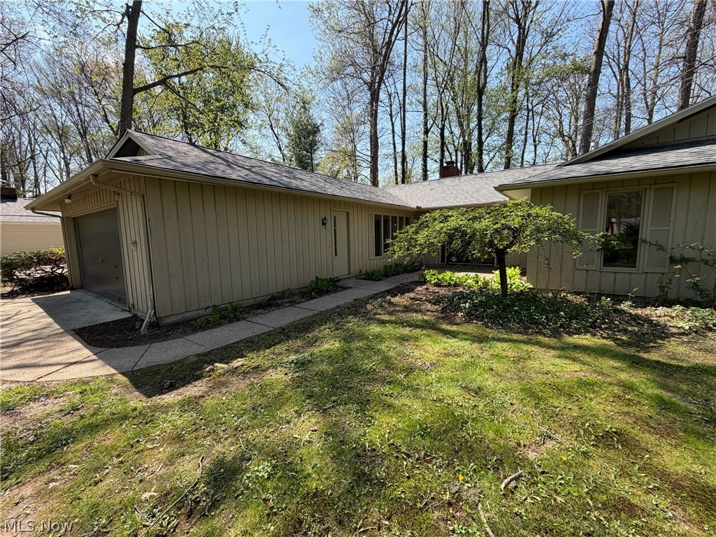 5896 Mills Creek Lane North Ridgeville OH 44039