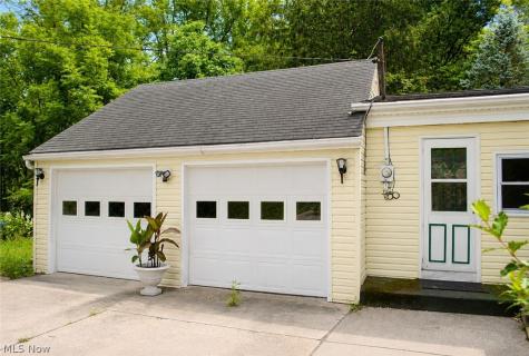 6517 Lear Nagle Road North Ridgeville OH 44039