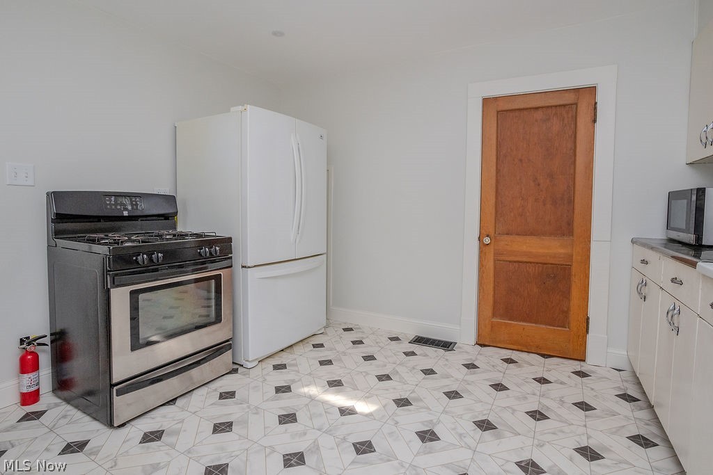 26240 Pettibone Road Bedford OH 44146