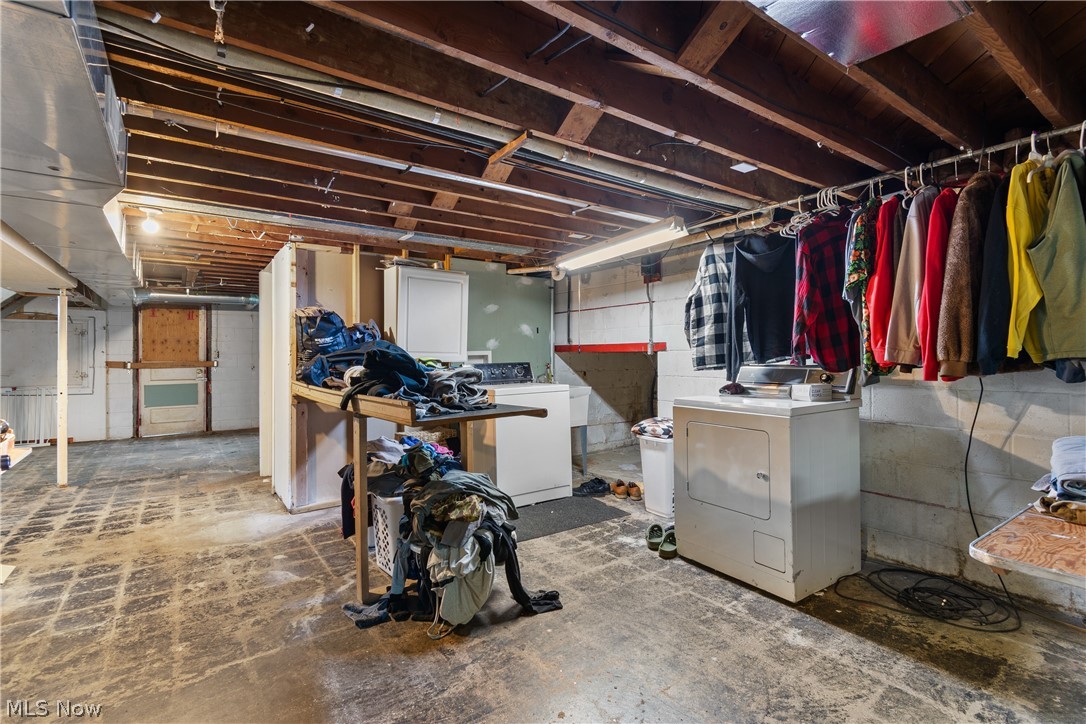 914 Jacoby Road Akron OH 44321