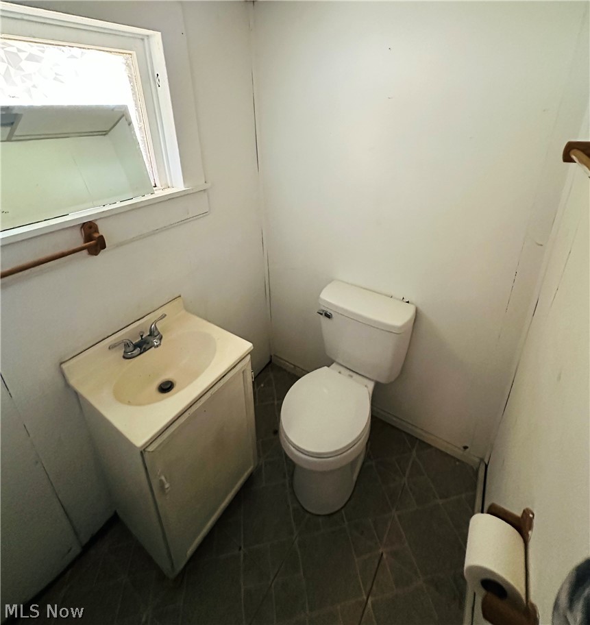 722 N 16th Street Cambridge OH 43725