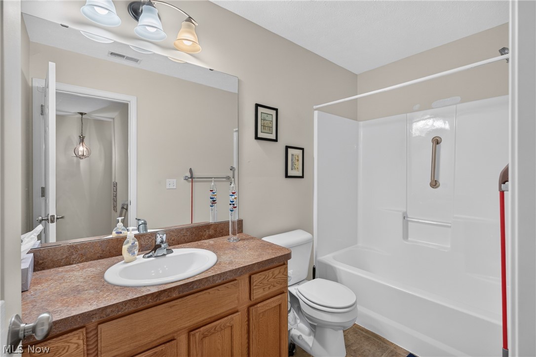 8316 Chesapeake Drive North Ridgeville OH 44039