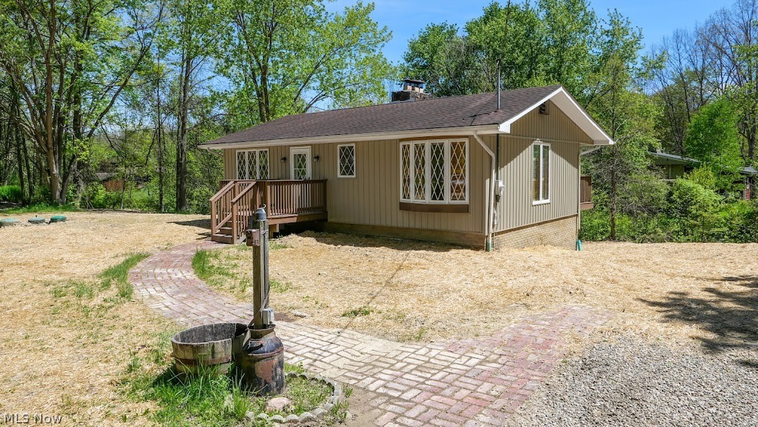 4960 W Lagoon Road West Farmington OH 44491