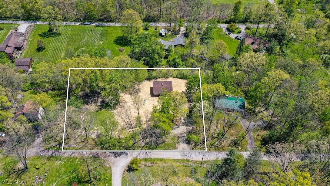 4960 W Lagoon Road West Farmington OH 44491