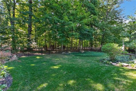 126 Westchester Drive Amherst OH 44001