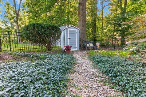 126 Westchester Drive Amherst OH 44001