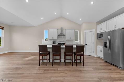 36732 Appian Way North Ridgeville OH 44039