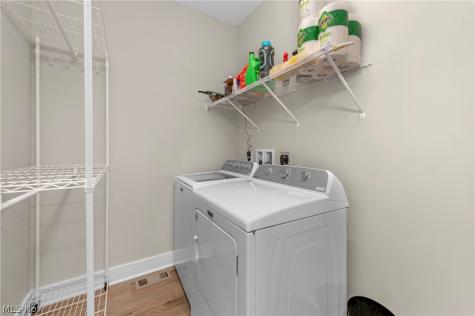 36732 Appian Way North Ridgeville OH 44039