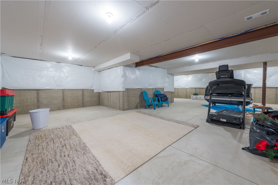 36732 Appian Way North Ridgeville OH 44039