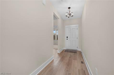 36732 Appian Way North Ridgeville OH 44039