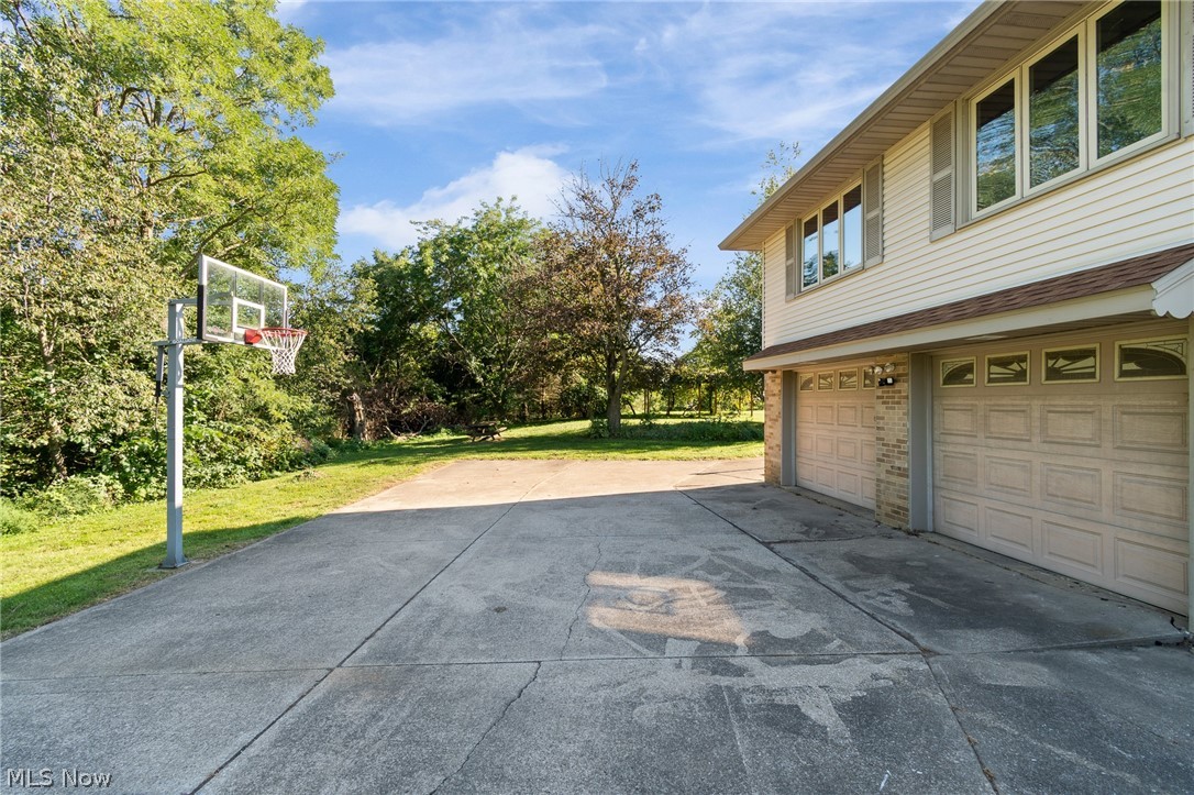 4047 Steiner Road Creston OH 44217
