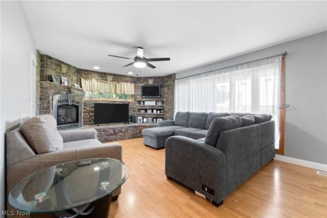 4047 Steiner Road Creston OH 44217