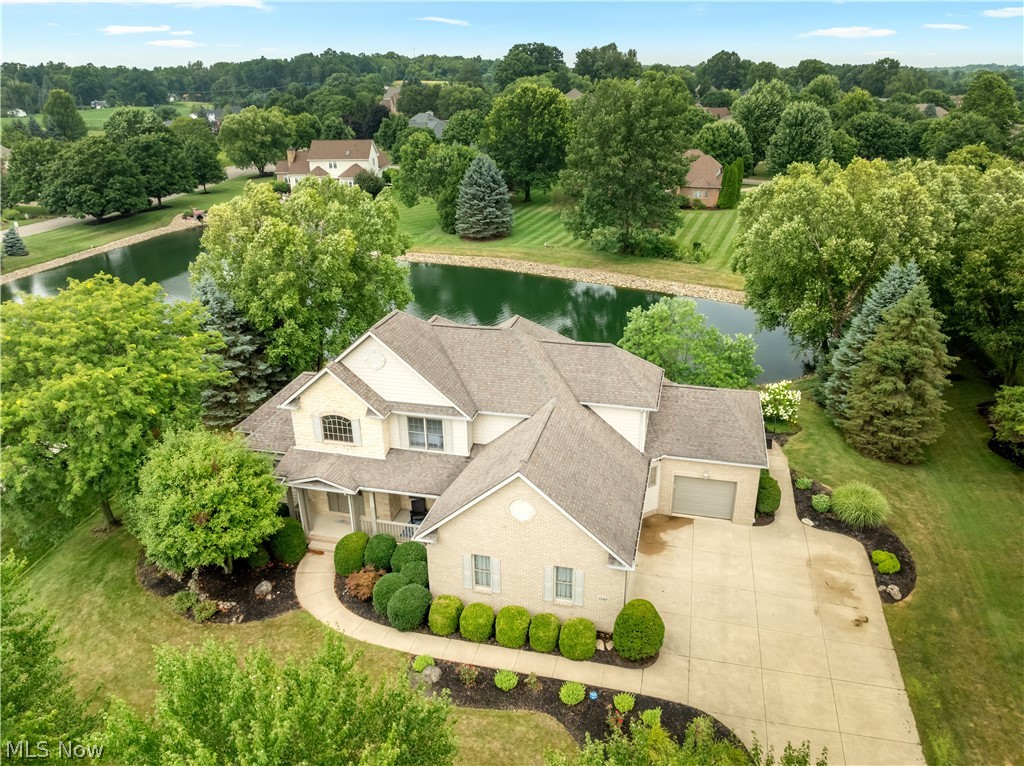1597 Fallen Timber Street NE Canton OH 44721