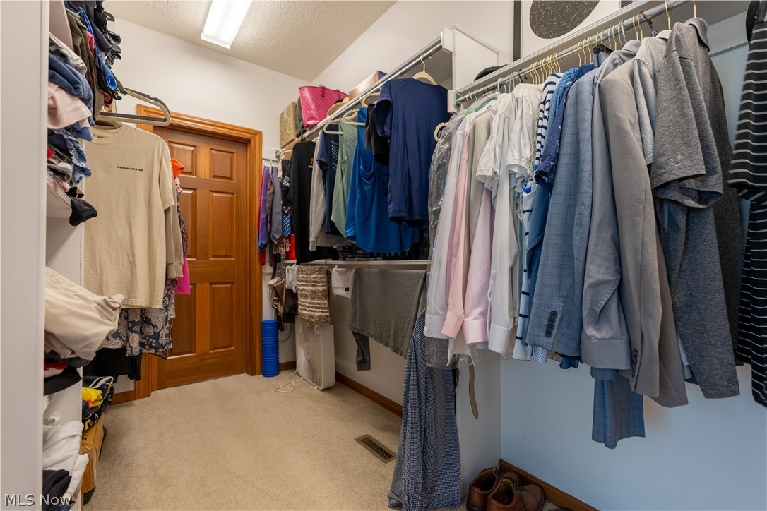 1597 Fallen Timber Street NE Canton OH 44721