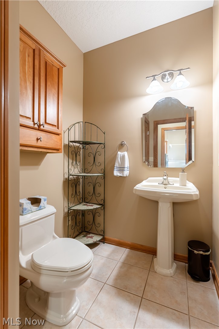 1597 Fallen Timber Street NE Canton OH 44721