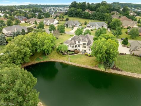 1597 Fallen Timber Street NE Canton OH 44721