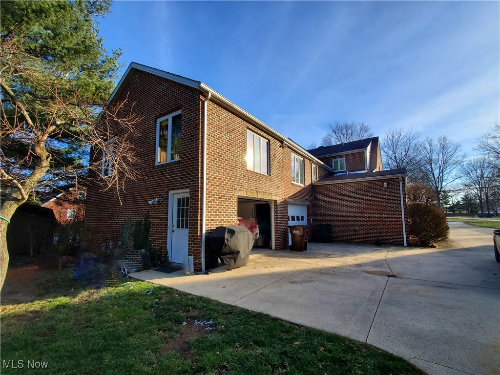 28440 Detroit Road Westlake OH 44145