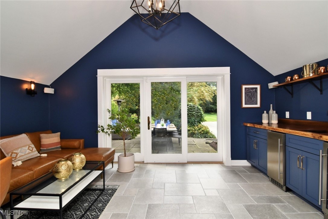 18400 Shelburne Road Shaker Heights OH 44118