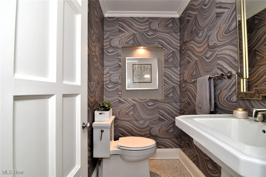 18400 Shelburne Road Shaker Heights OH 44118