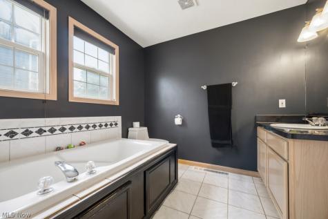 7322 Lexington Avenue Cleveland OH 44103