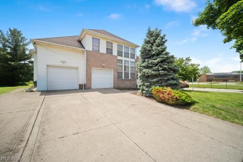 7322 Lexington Avenue Cleveland OH 44103