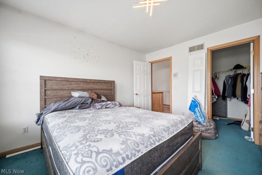 7322 Lexington Avenue Cleveland OH 44103