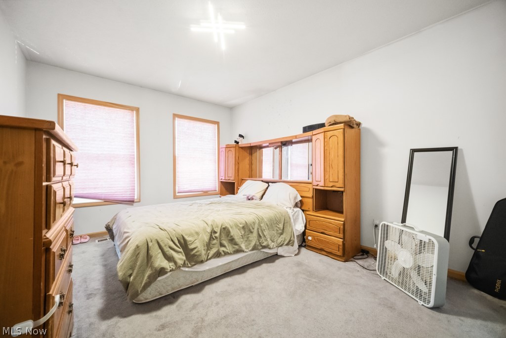7322 Lexington Avenue Cleveland OH 44103