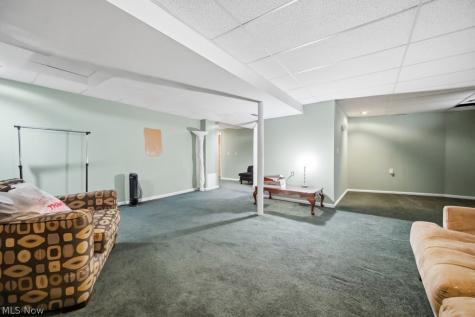 7322 Lexington Avenue Cleveland OH 44103