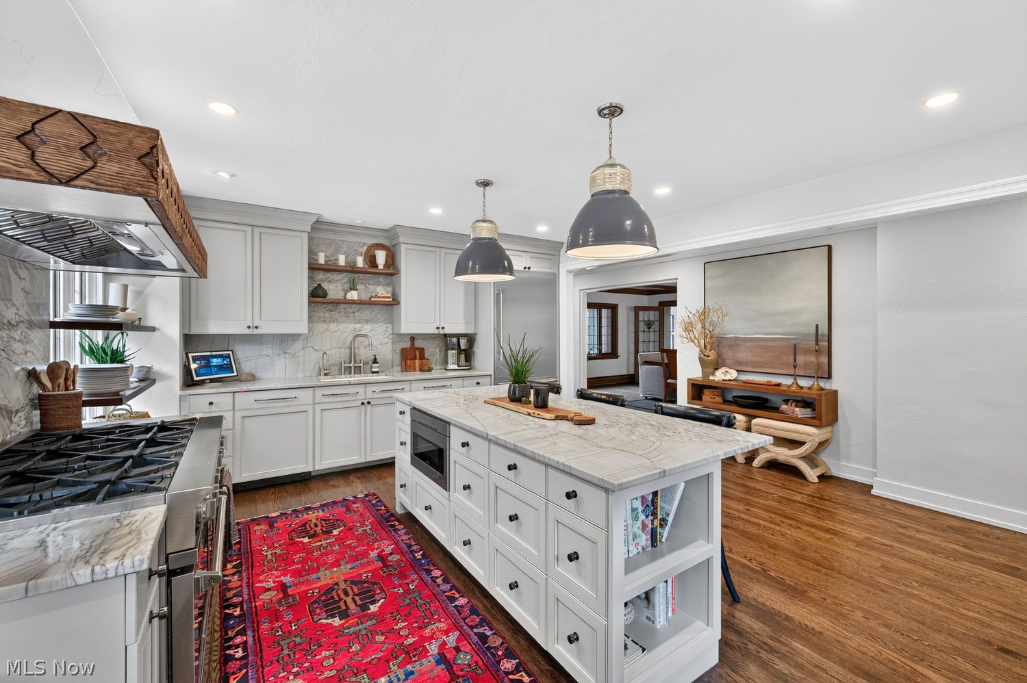 75 Kensington Oval Rocky River OH 44116