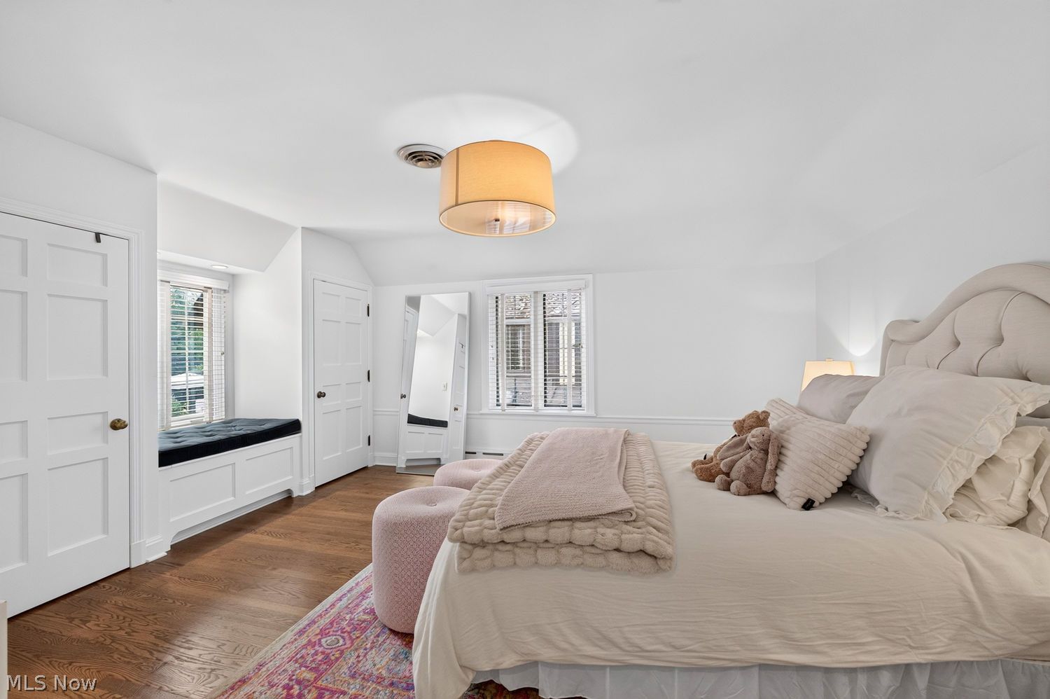 75 Kensington Oval Rocky River OH 44116