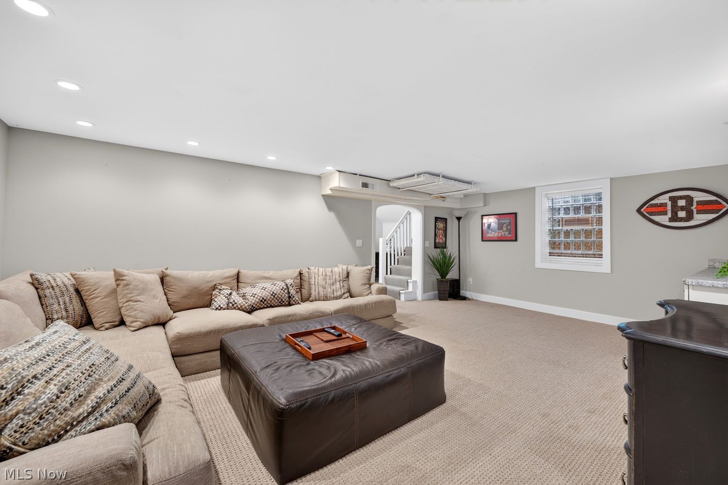 75 Kensington Oval Rocky River OH 44116