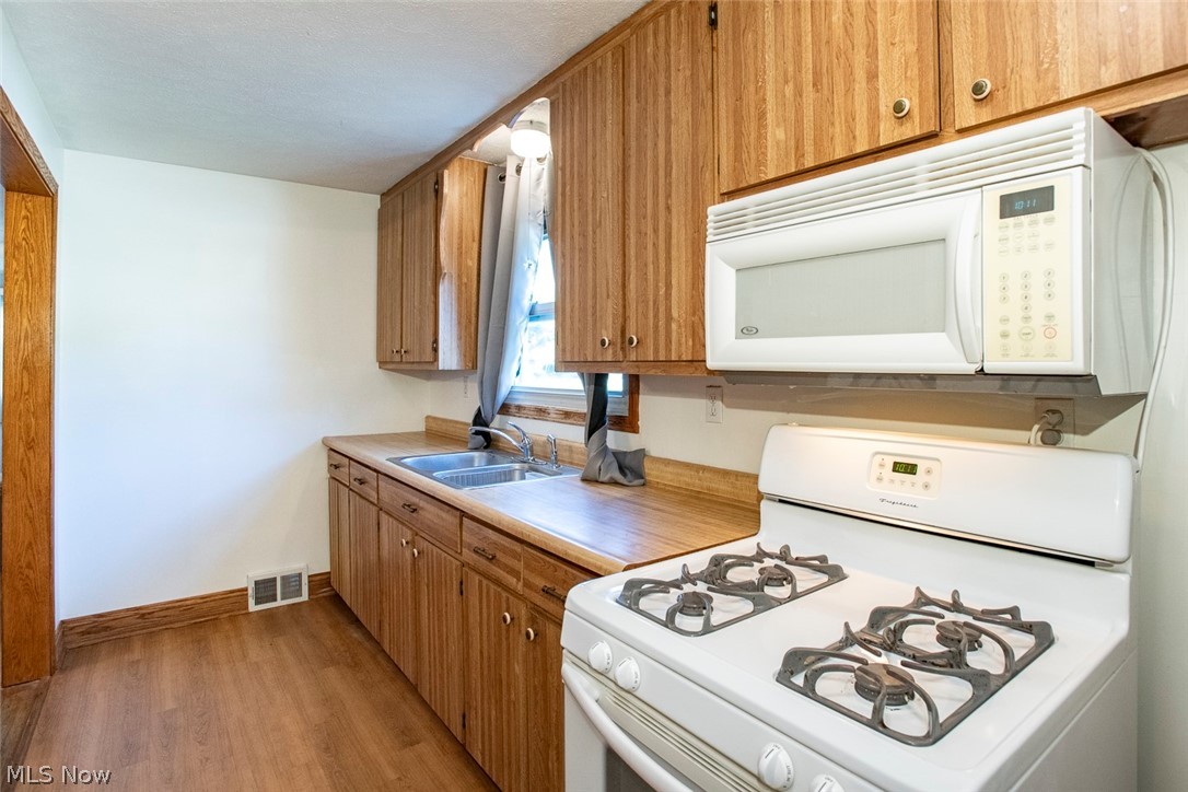 10191 Dupont Drive Columbia Station OH 44028