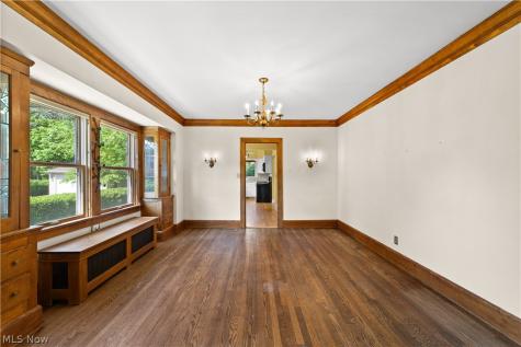 2476 Eaton Road University Heights OH 44118
