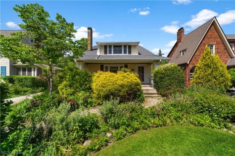 2476 Eaton Road University Heights OH 44118