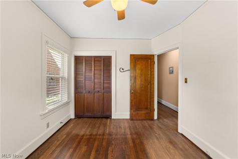2476 Eaton Road University Heights OH 44118