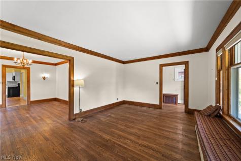 2476 Eaton Road University Heights OH 44118