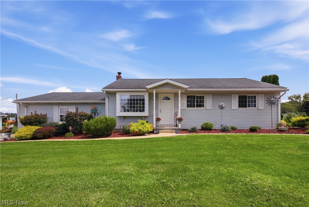 3274 S Carr Road Apple Creek OH 44606