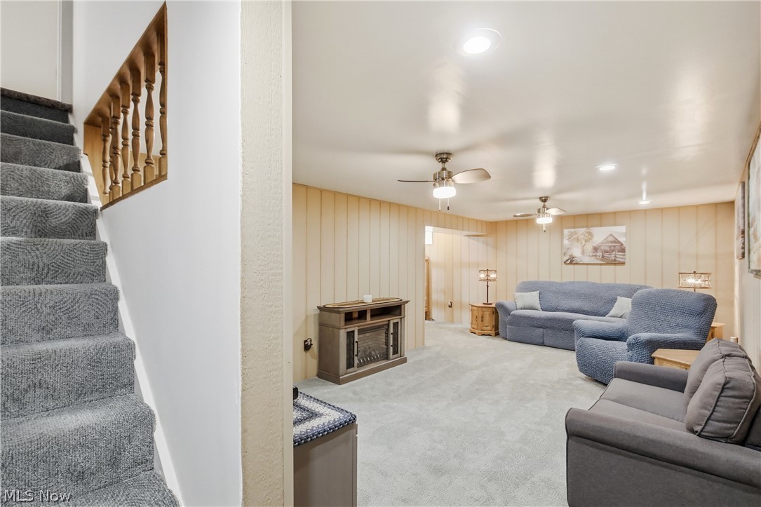 3274 S Carr Road Apple Creek OH 44606