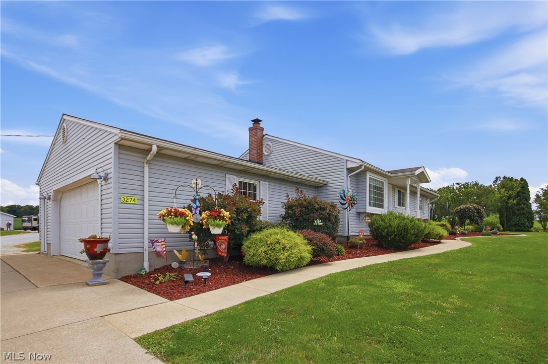 3274 S Carr Road Apple Creek OH 44606