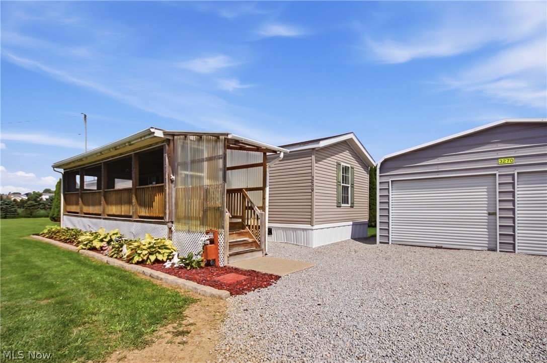 3274 S Carr Road Apple Creek OH 44606